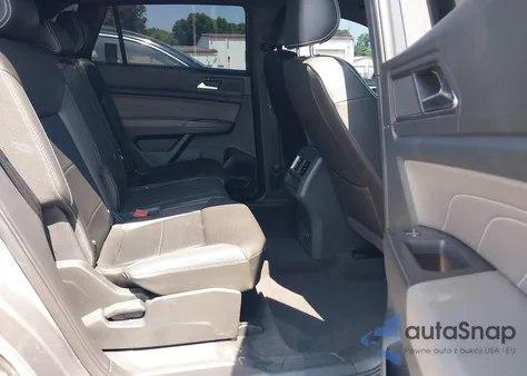 2022 Volkswagen Atlas Cross Sport Se from USA, damaged, VIN 1V2JE2CA0NC228039